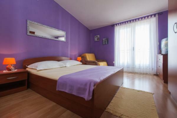 Apartmani Niko Podgora Exterior photo